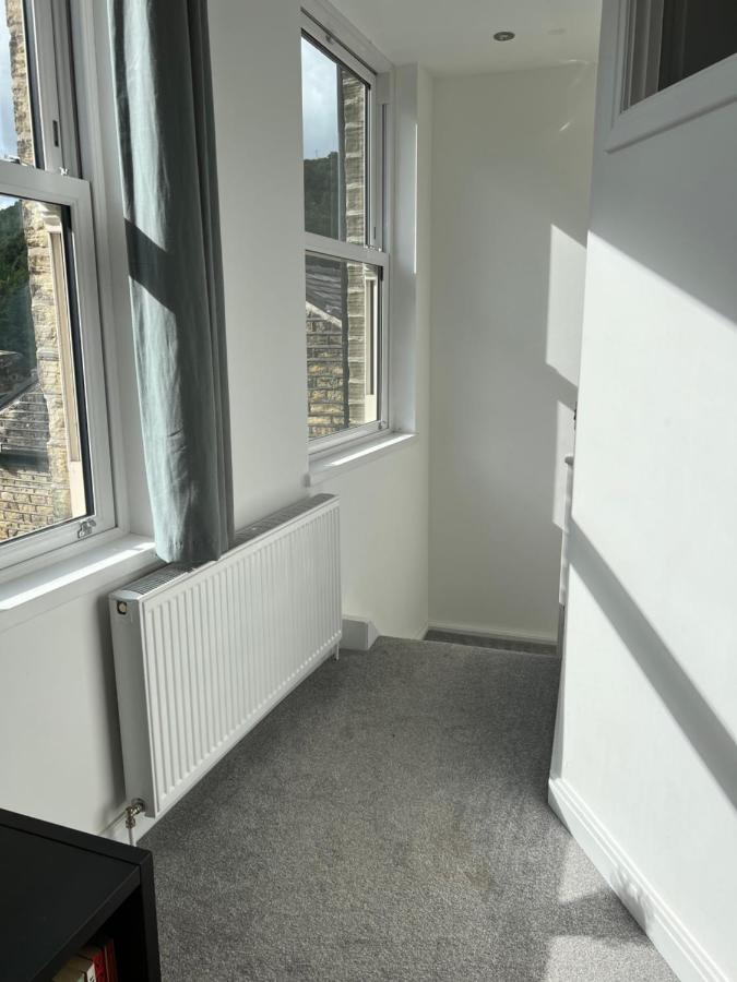 Beautiful 2 Bedroom With Patio And Amazing Views Hebden Bridge Exterior photo