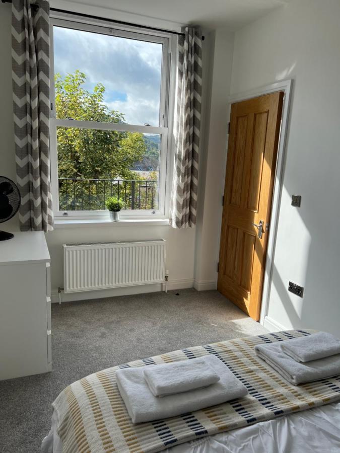 Beautiful 2 Bedroom With Patio And Amazing Views Hebden Bridge Exterior photo